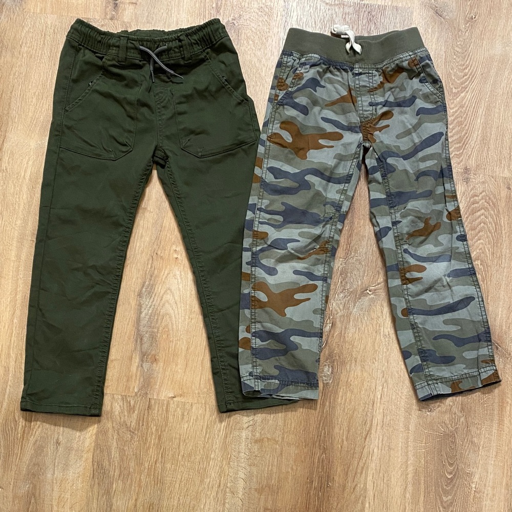 Boys Mayoral Green and Carters Camouflage Kids Pants Bundle - Size 5
